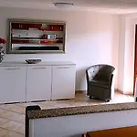 Ca' Del Giuli Apartment *
