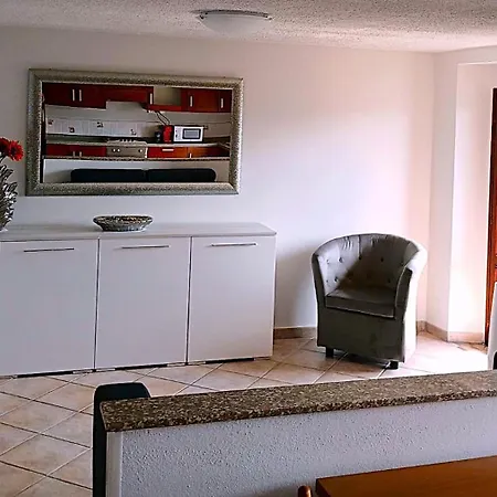 Ca' Del Giuli Apartmán *
